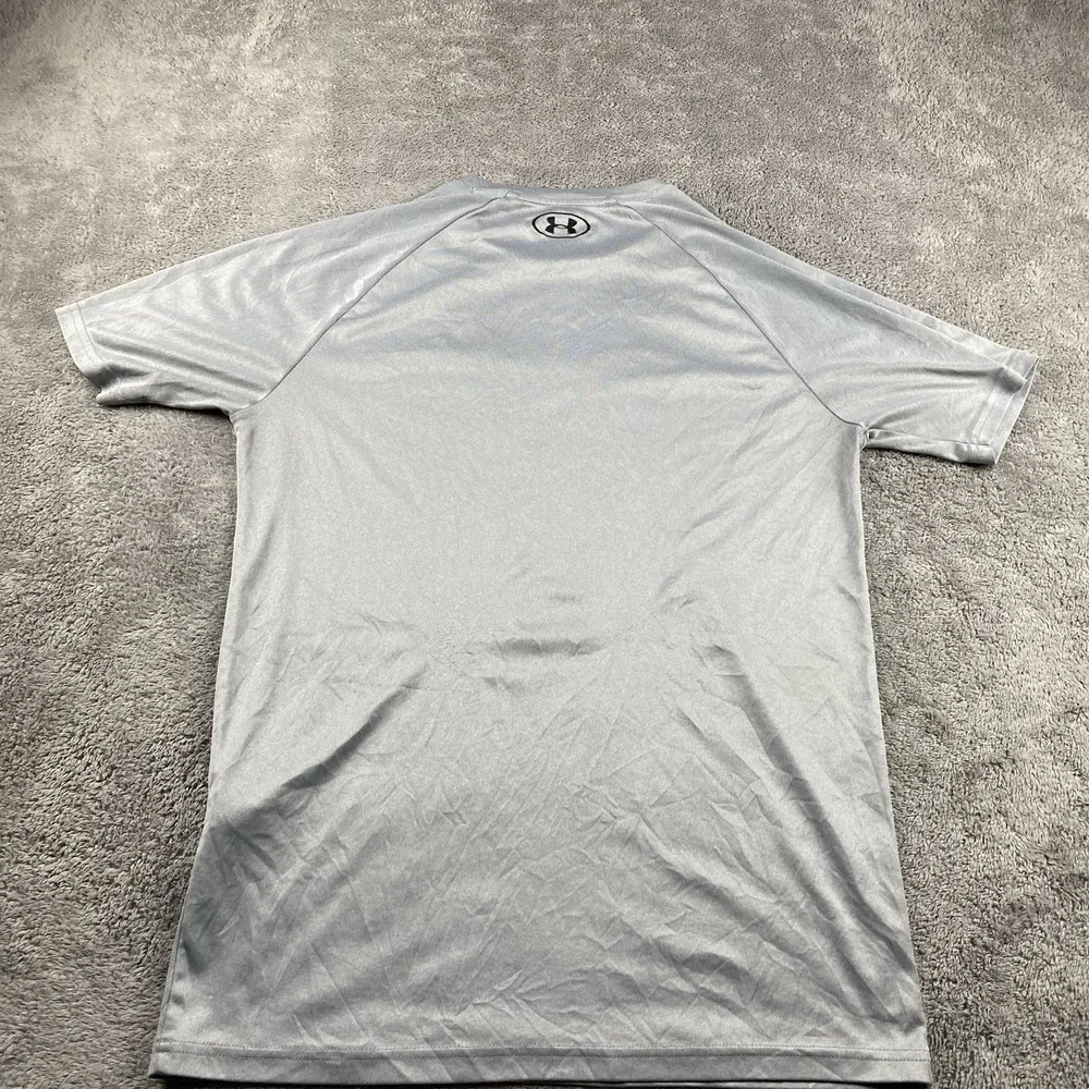 Under‎ Armour Loose Heatgear Shirt Mens Small Gray Raglan Short Sleeve